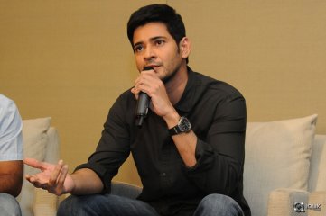 Mahesh Babu at Srimanthudu Movie Press Meet